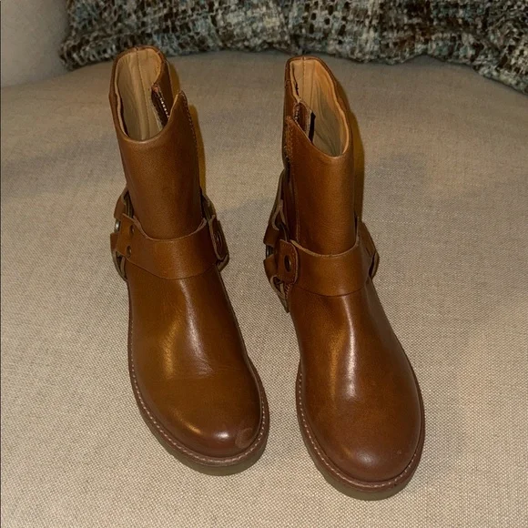 Frye Brown Leather Ankle Boots - Picture 1 of 8